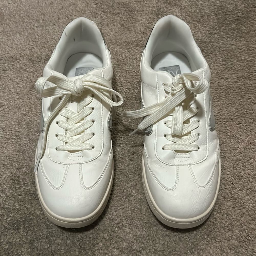 Women’s, size 8, Dolce Vita tie up shoes